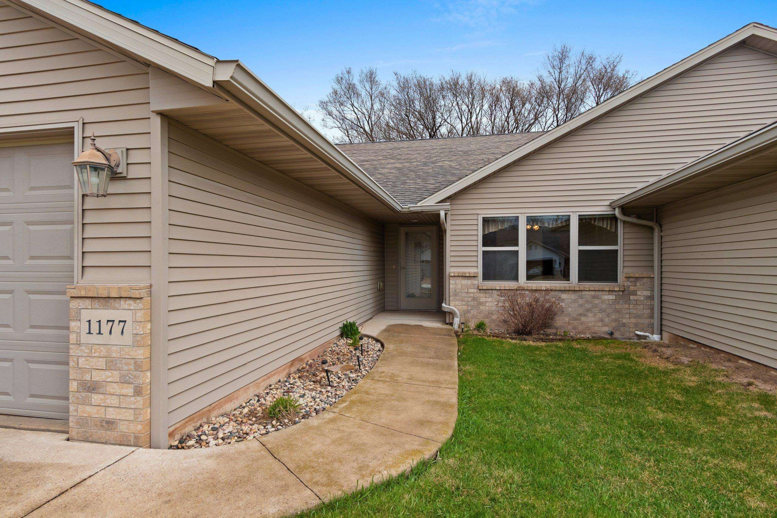 1177 Blakes Way  Menasha WI 54952-1967 photo