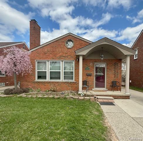 2212 N Highland Street  Dearborn MI 48128 photo