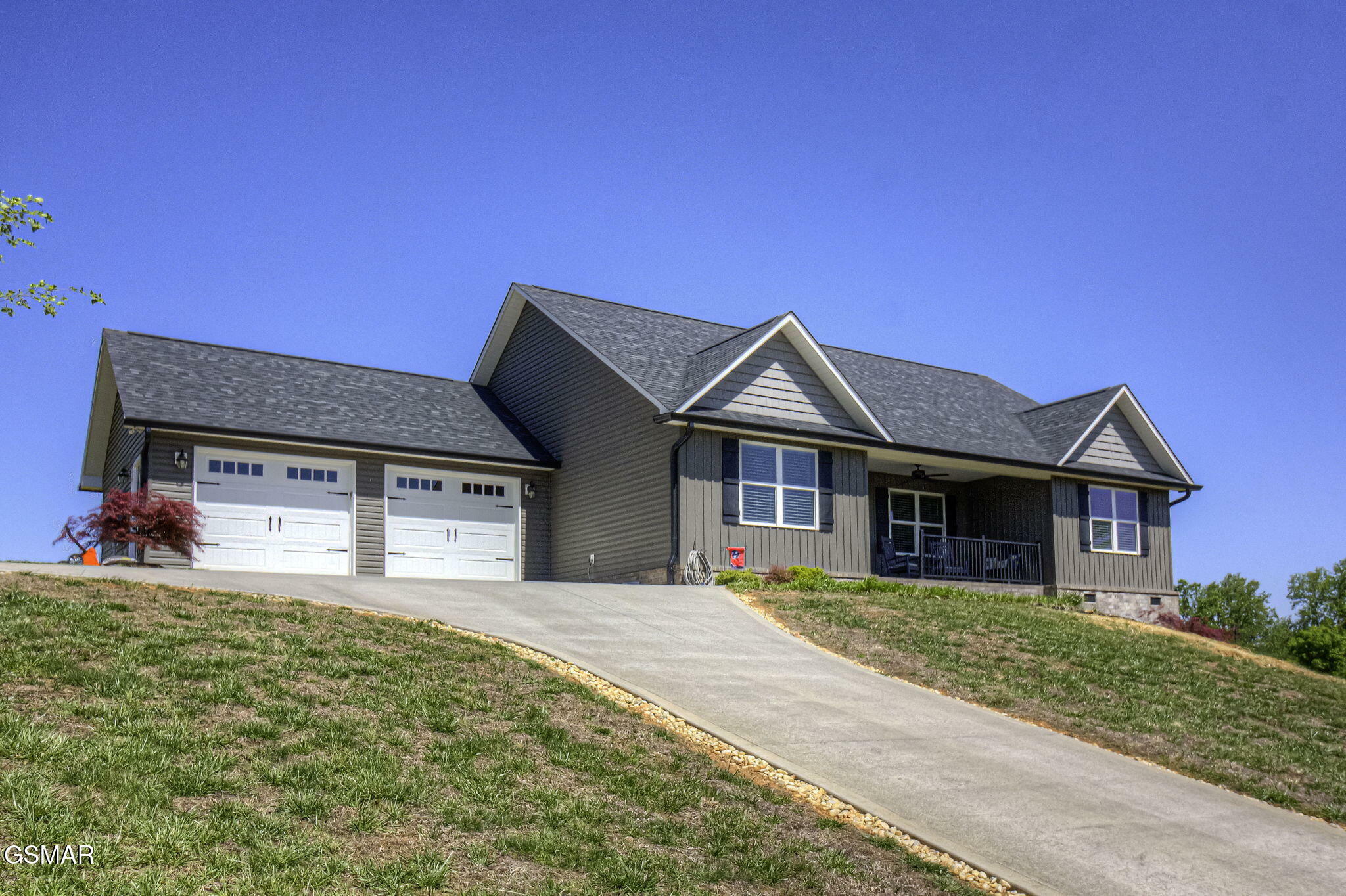 Property Photo: 2045 Kings View Loop TN 37865