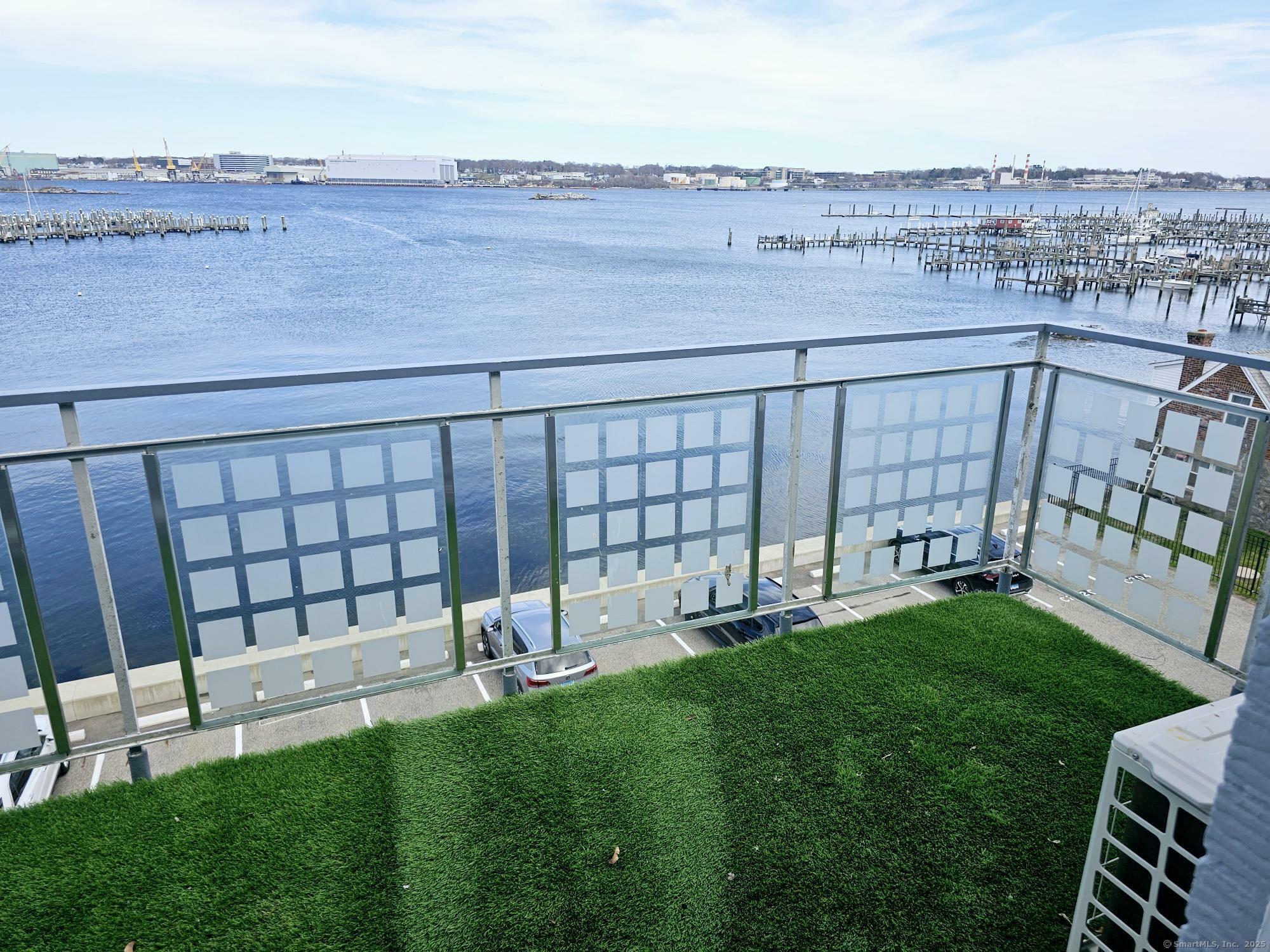 Property Photo: 184 Pequot Avenue 406 CT 06320