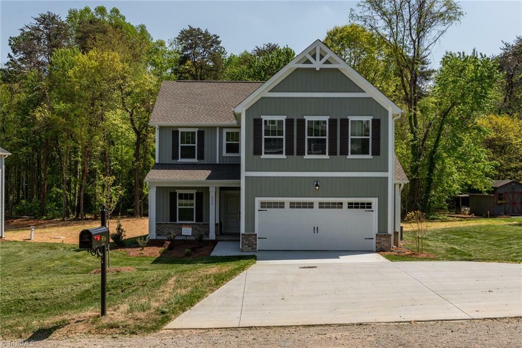Property Photo: 516 Holly Ridge Drive 1000 NC 27105