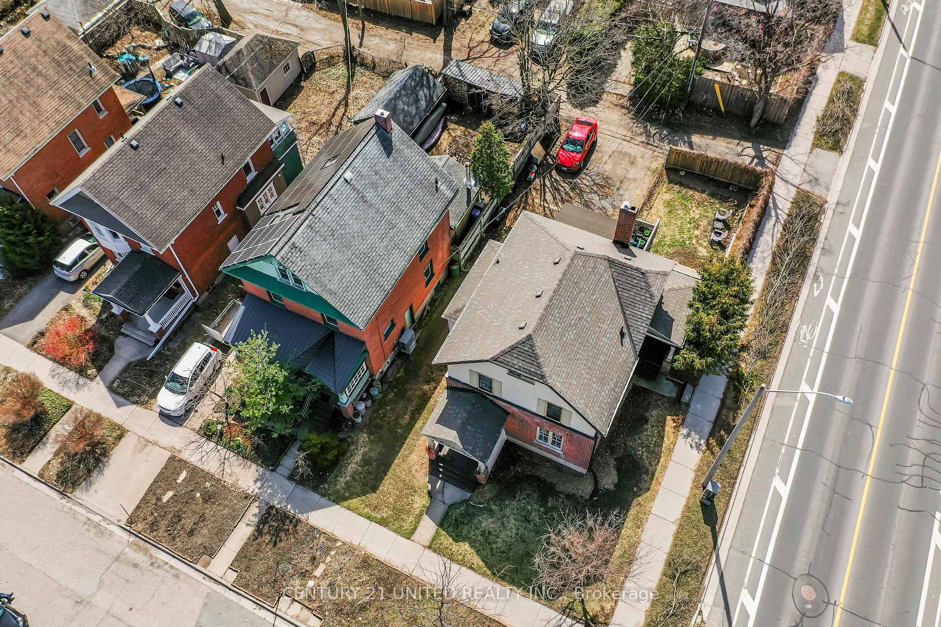 Property Photo: 319 Elias Avenue ON K9J 5G8