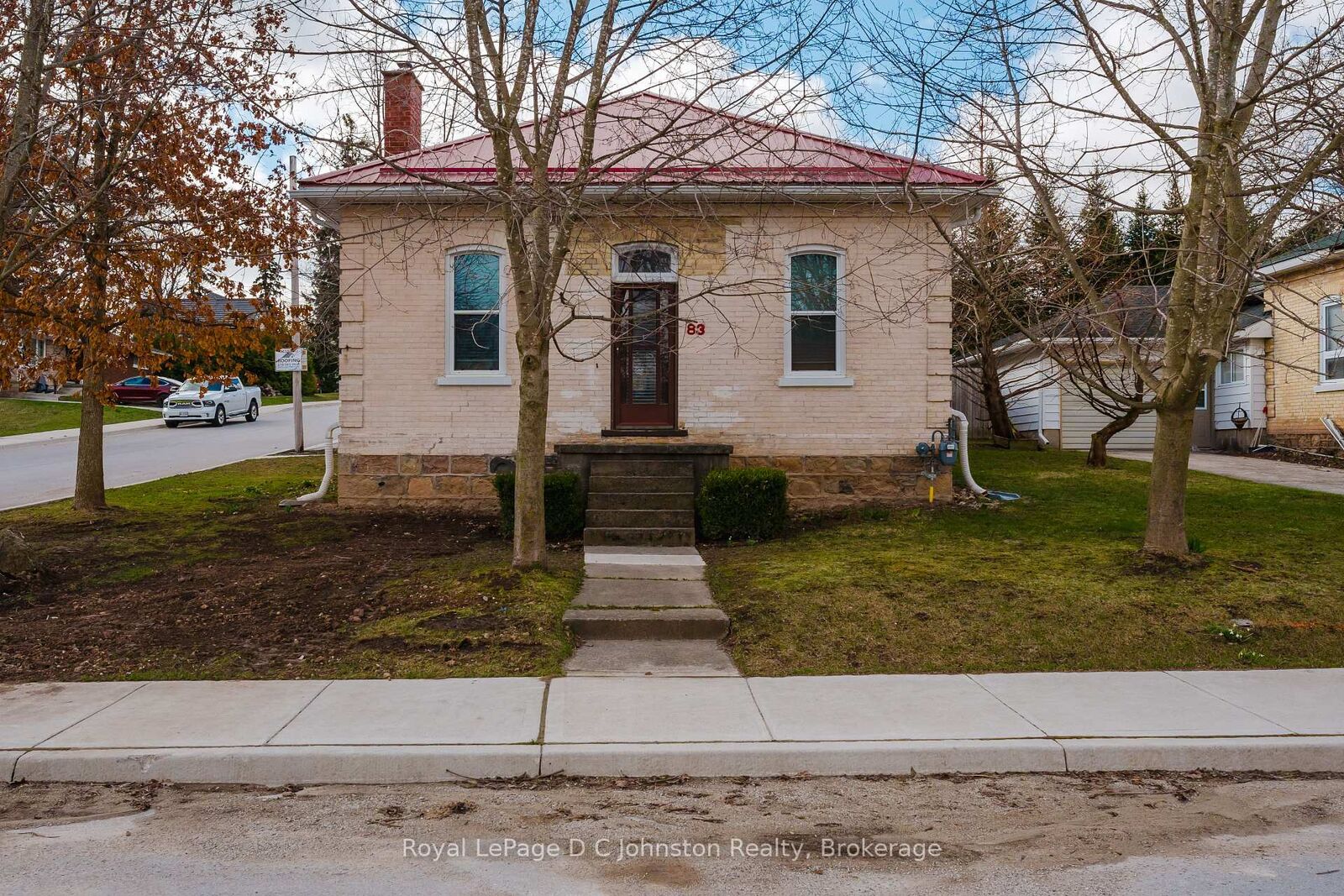 Property Photo: 83 3rd Street SW ON N0G 1L0