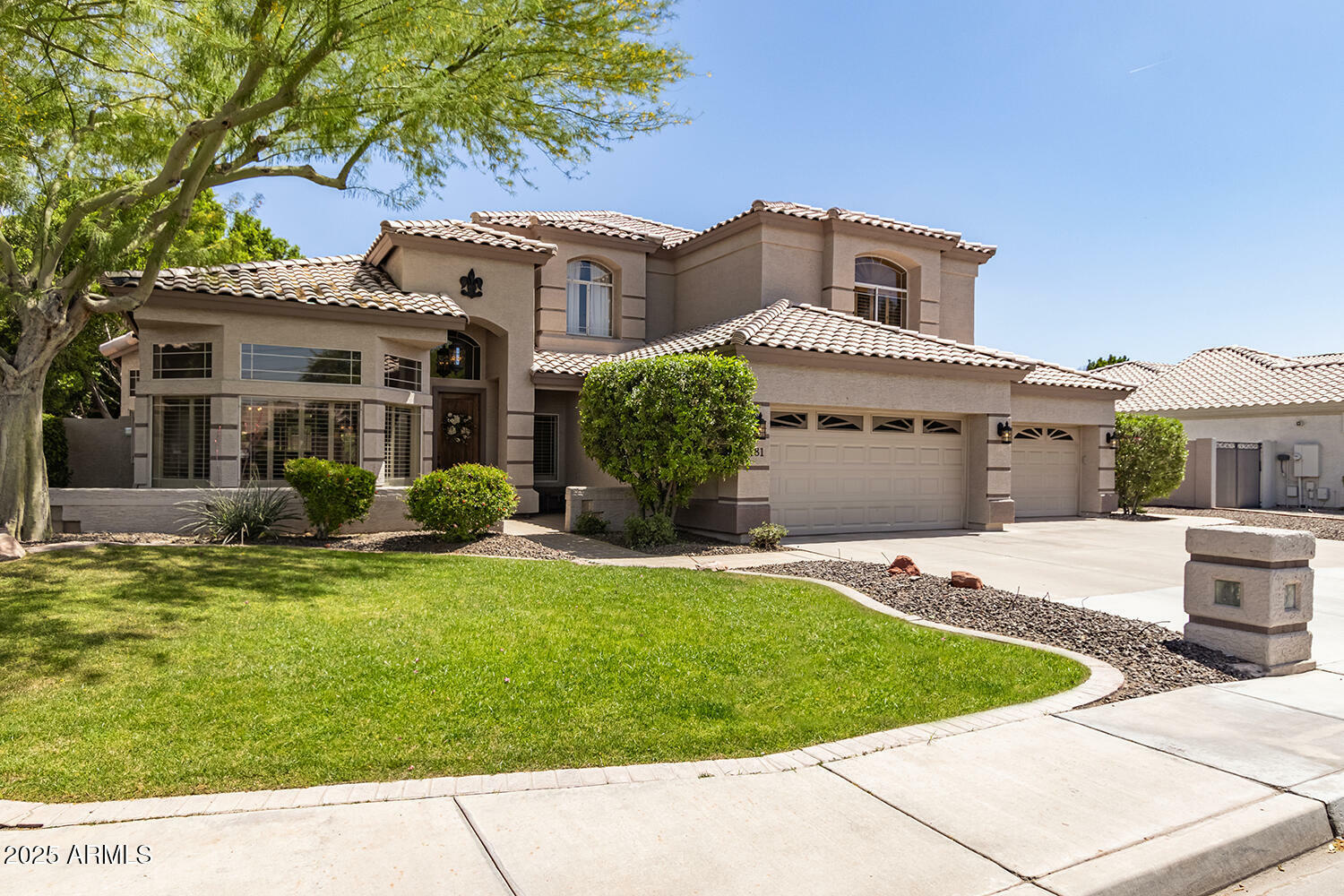 1181 N Dustin Lane  Chandler AZ 85226 photo