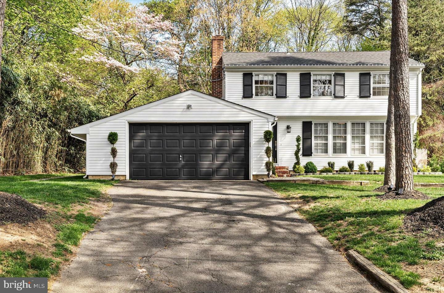 112 W Riding Road  Cherry Hill NJ 08003 photo