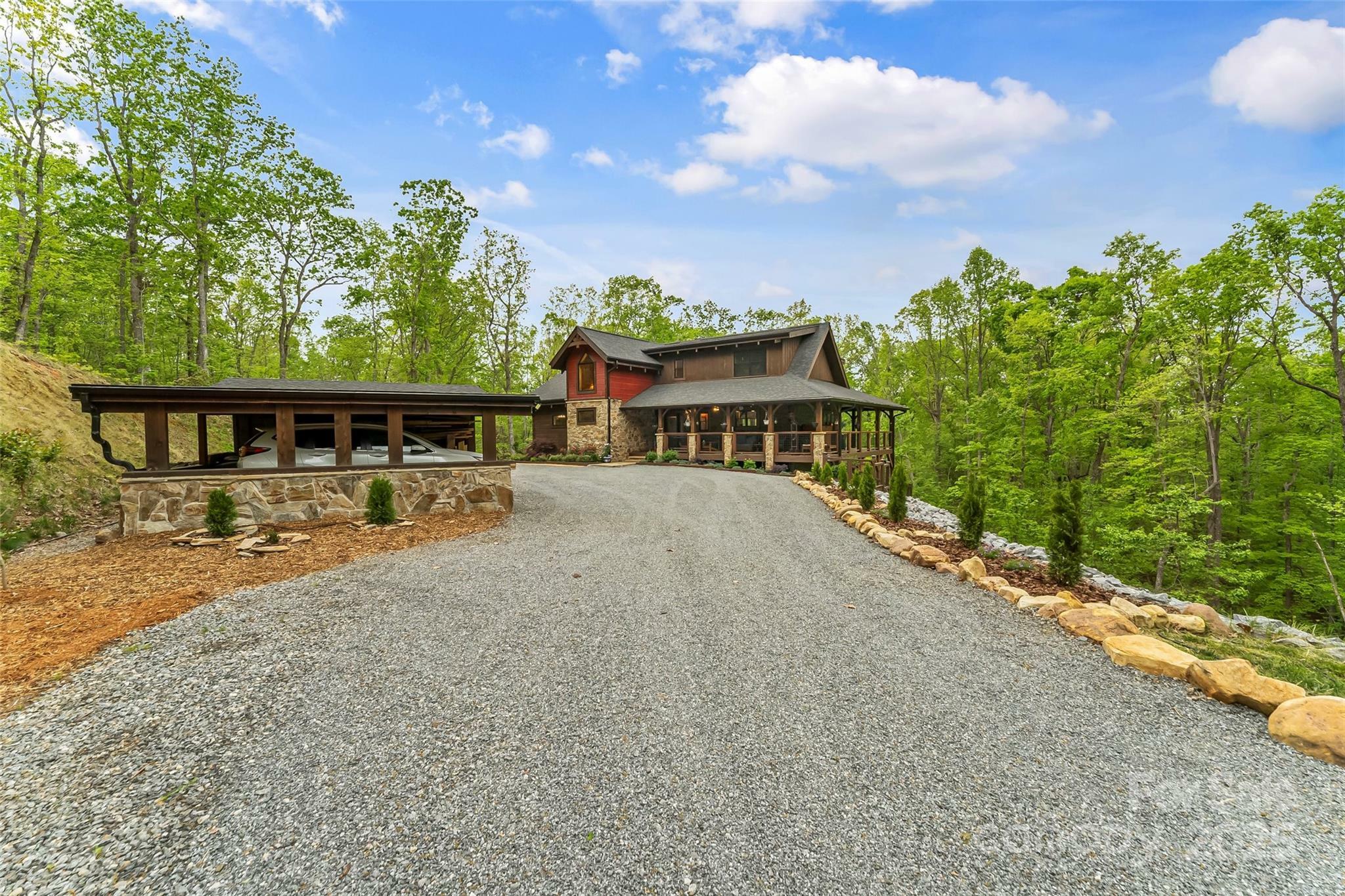745 Mossy Oak Trail  Nebo NC 28761 photo