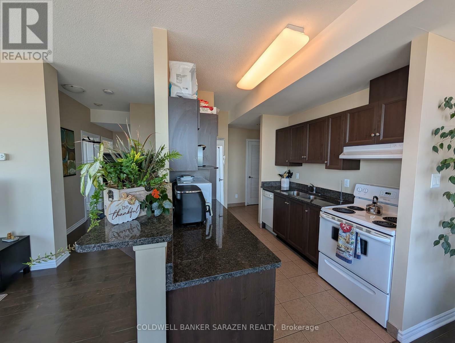 Property Photo: 100 Roger Guindon Avenue 806 ON K1G 3Z7