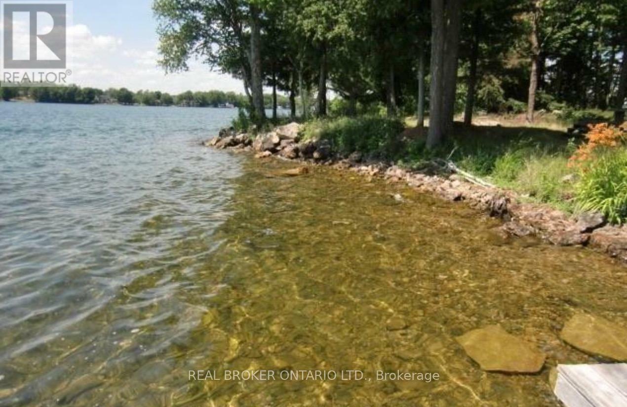 Property Photo: 101 Fairclough Island ON K7H 3C7