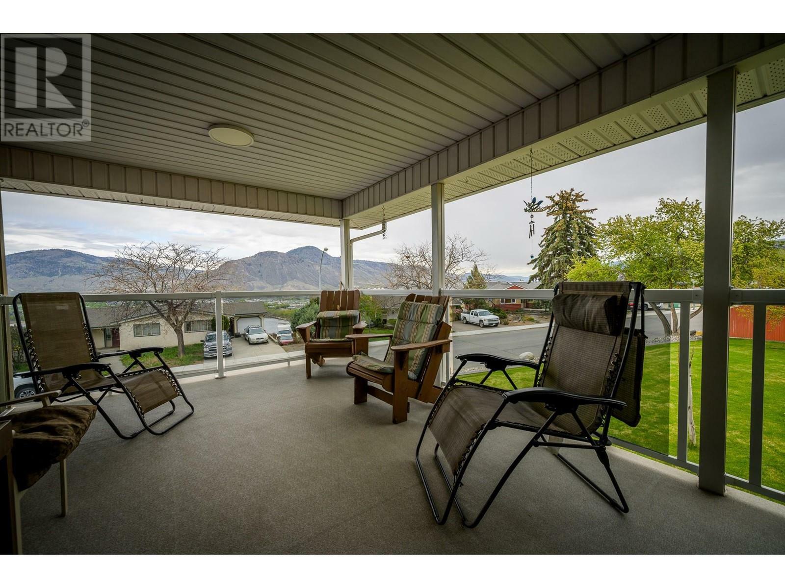 Property Photo: 433 Strathcona Terrace BC V2C 1C2
