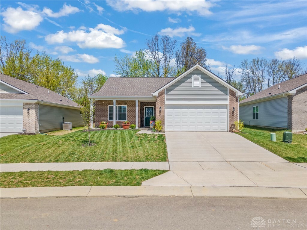 Property Photo: 5017 Willow Road OH 45315
