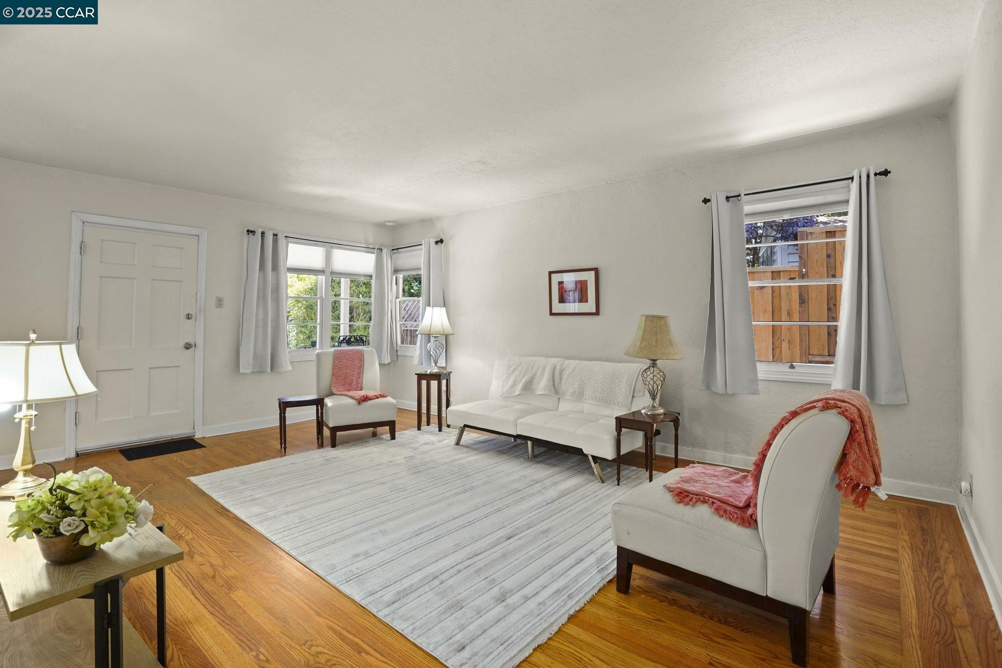 Property Photo: