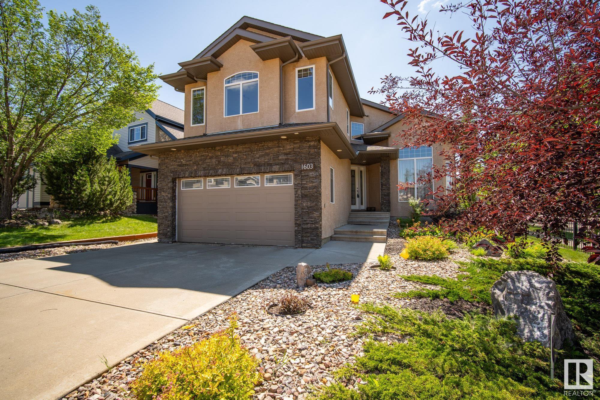 Property Photo: 1603 Blackmore Court SW AB T6W 1J2