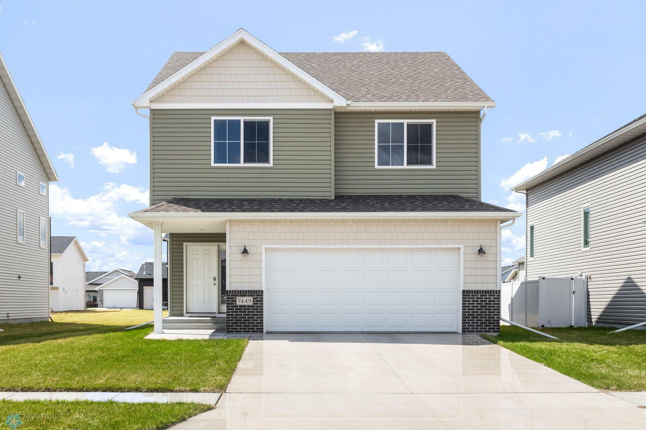 7449 18th Street S  Fargo ND 58104 photo