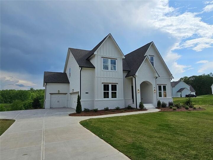 Property Photo:  6490 Mockingbird Road  GA 30028 