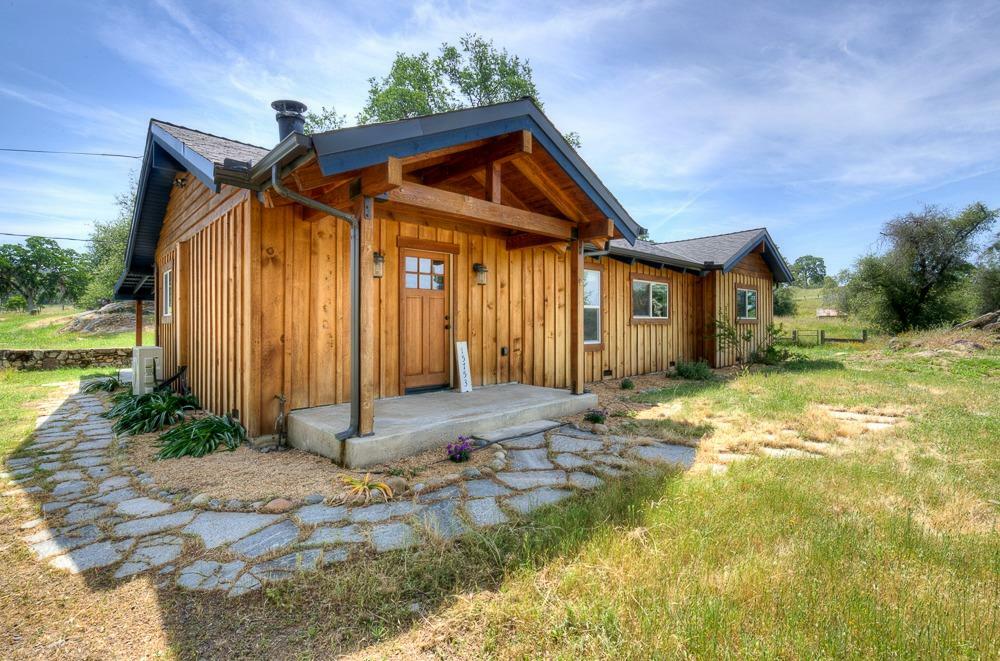 Property Photo:  15753 Morgan Canyon Road  CA 93651 
