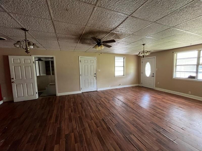 Property Photo:  806 S Marshall Boulevard  LA 71322 