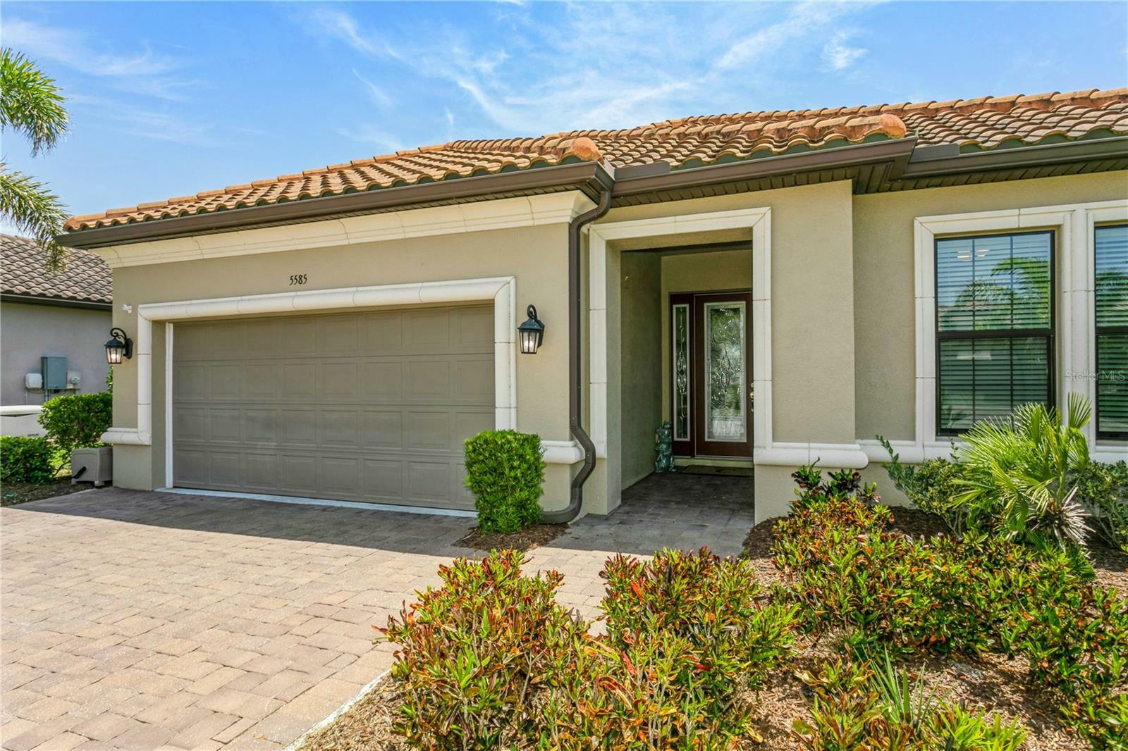 Property Photo: 5585 Semolino Street FL 34275