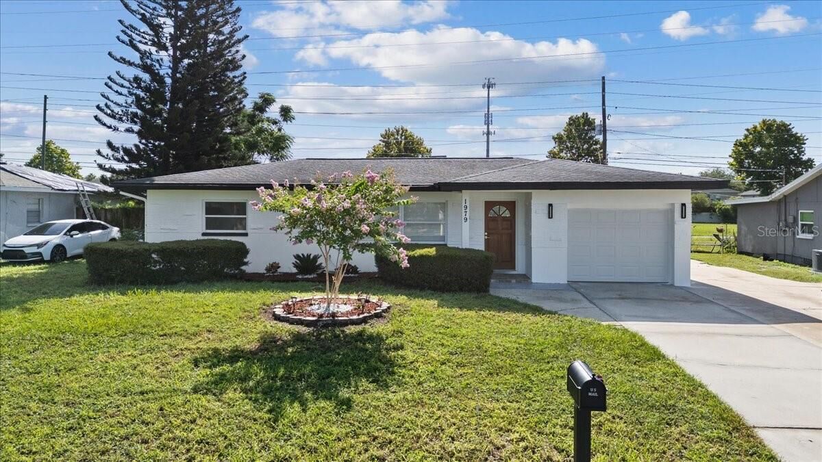 Property Photo: 1979 E Skyline Drive FL 33763