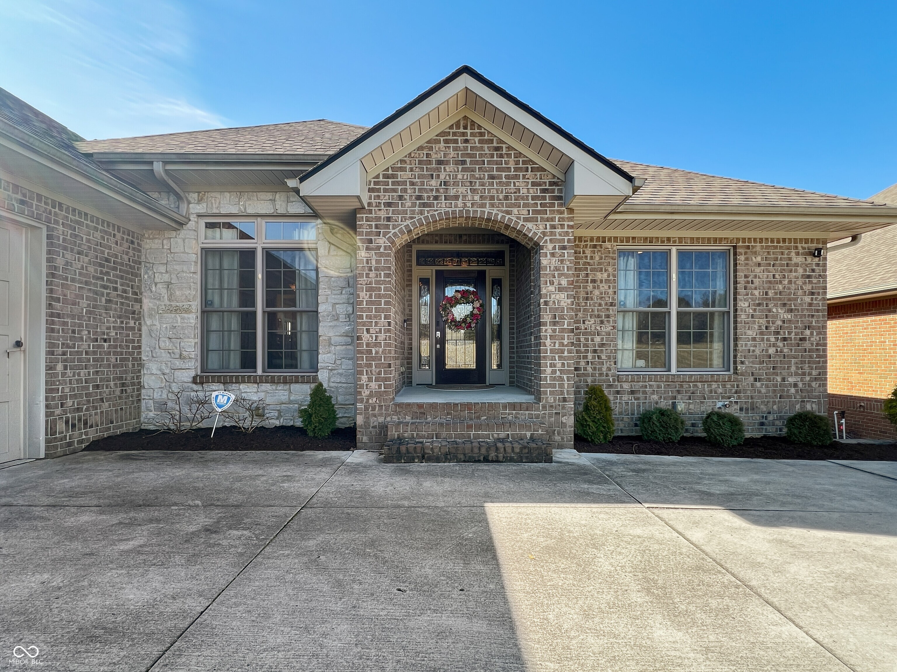 Property Photo: 6105 Horizon Drive IN 47201