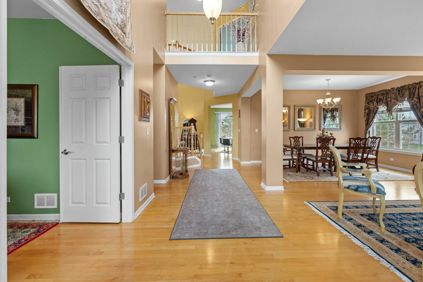 Property Photo: 1289 Mallard Lane IL 60192