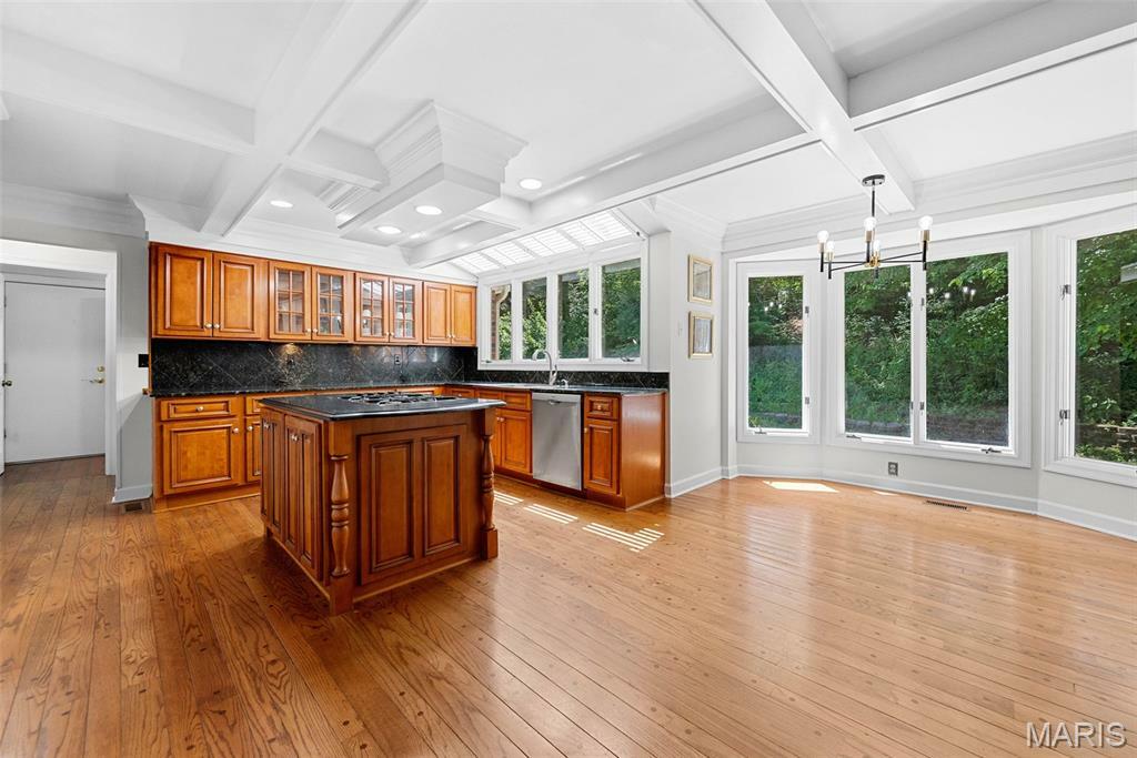 Property Photo:  2233 Kehrsglen Court  MO 63005 