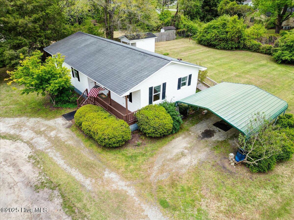 Property Photo: 219 Green Hill Street NC 28573