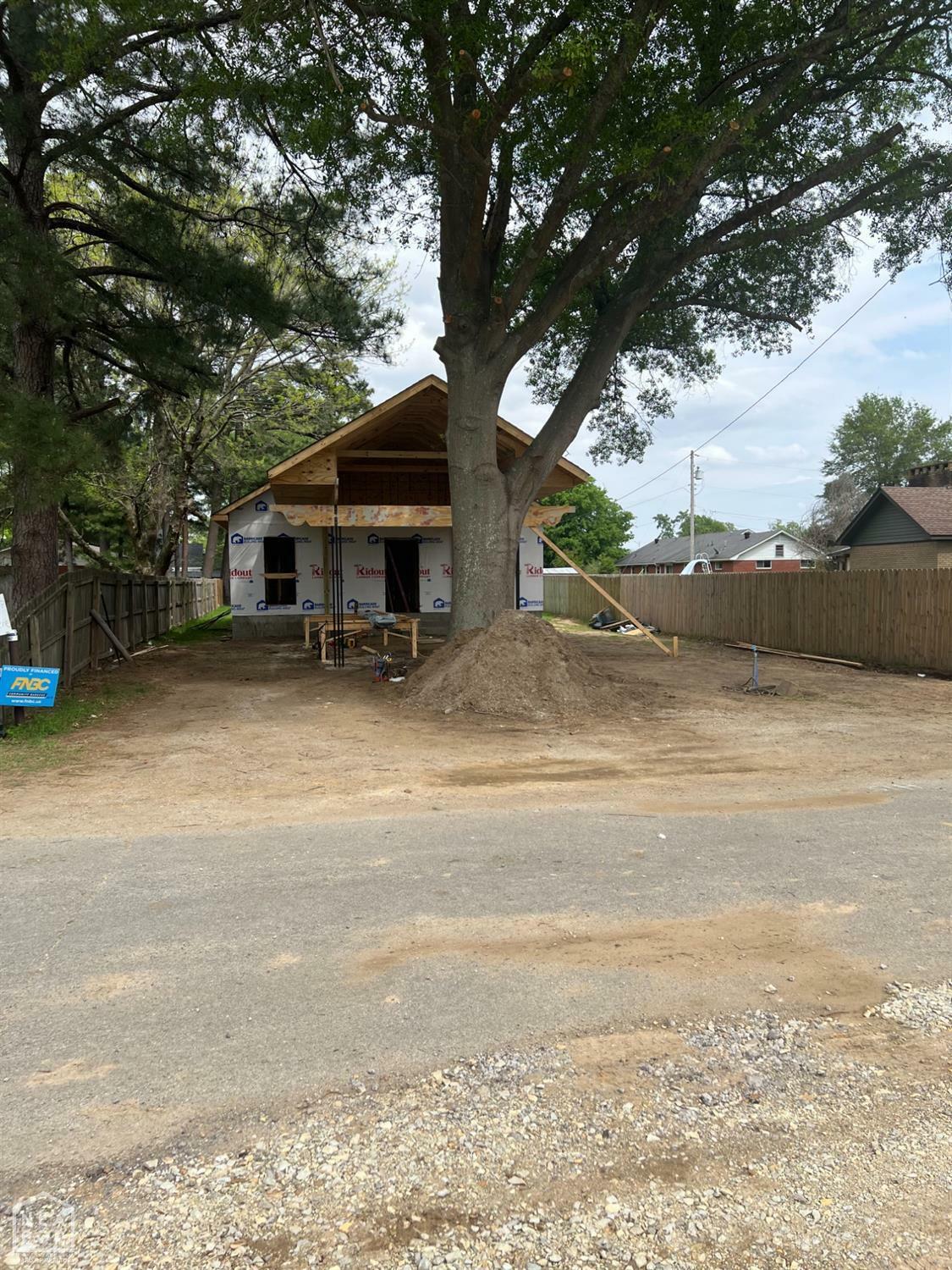 Property Photo: 402 N San Francisco AR 72419