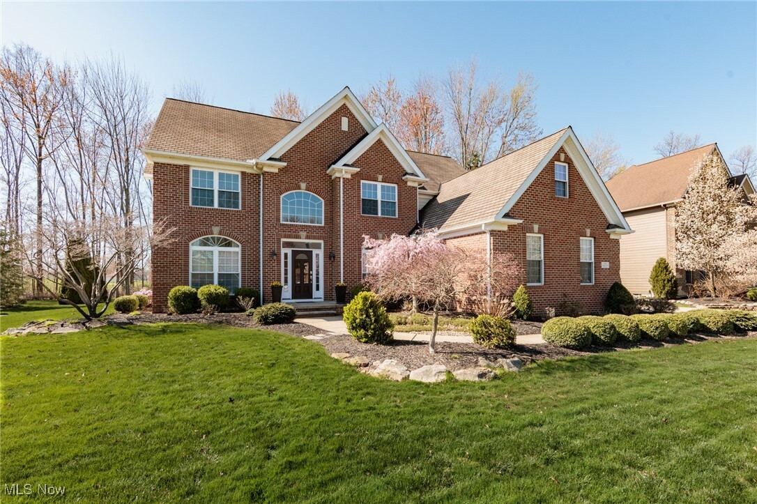 32403 Legacy Pointe Parkway  Avon Lake OH 44012 photo
