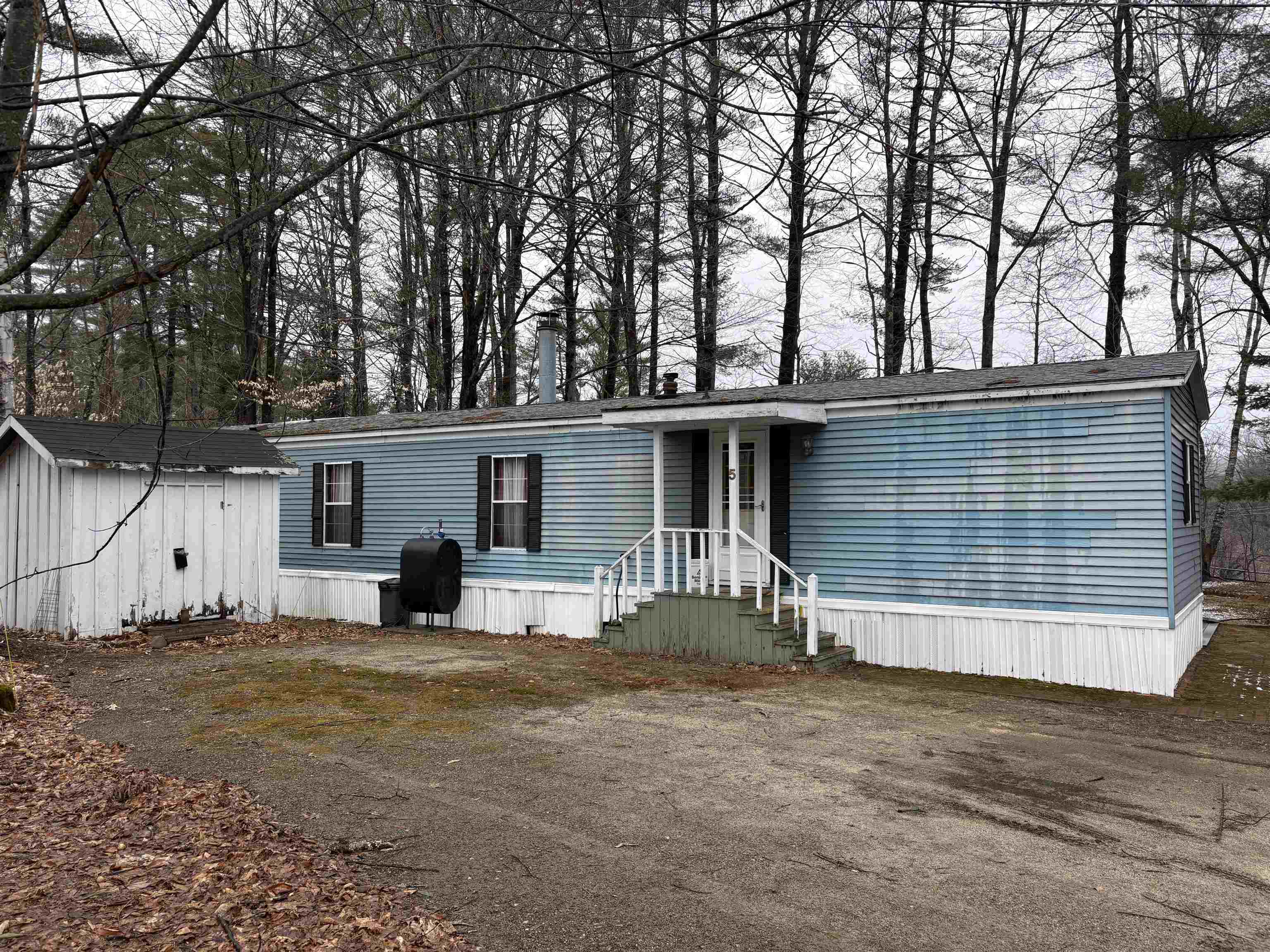 Property Photo:  5 Pine Drive  NH 03264 