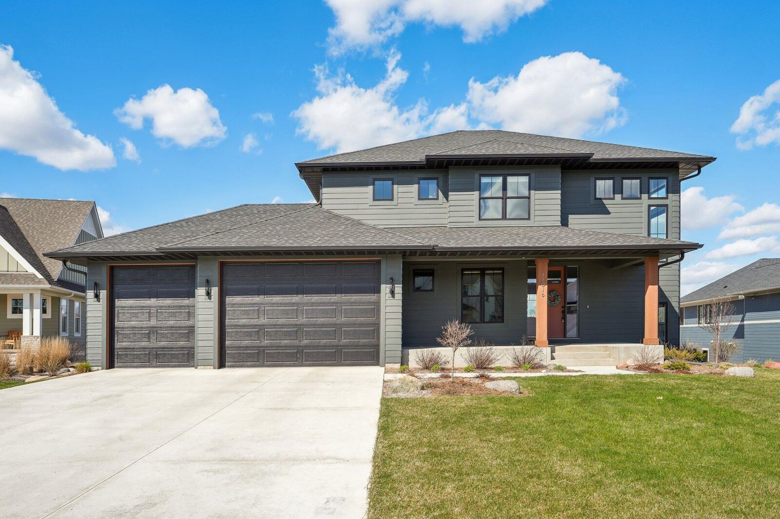 Property Photo:  11018 Prairieview Trail N  MN 55042 