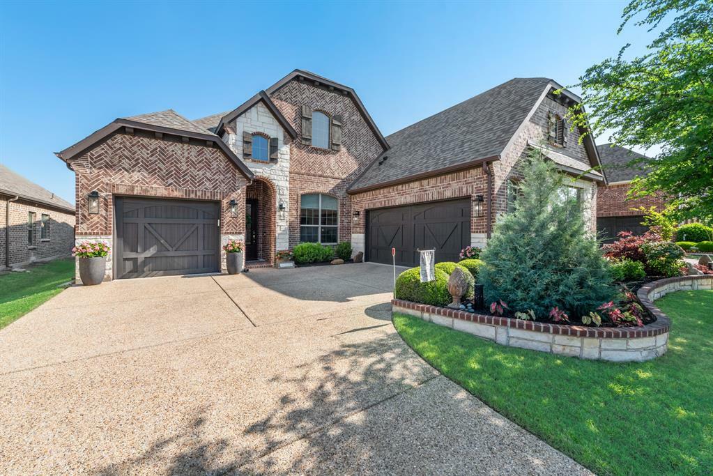Property Photo: 1026 Amber Knoll Drive TX 75087