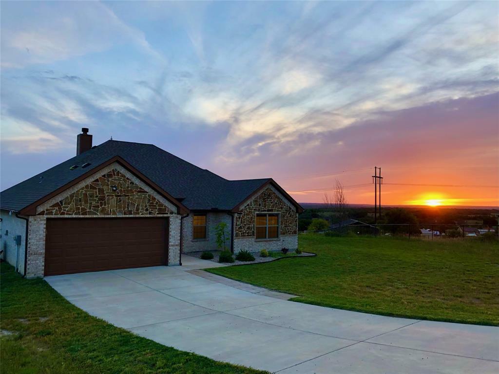 Property Photo: 217 Timber Valley Court TX 76085