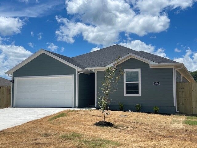 Property Photo:  420 Raegan Street  AR 72753 