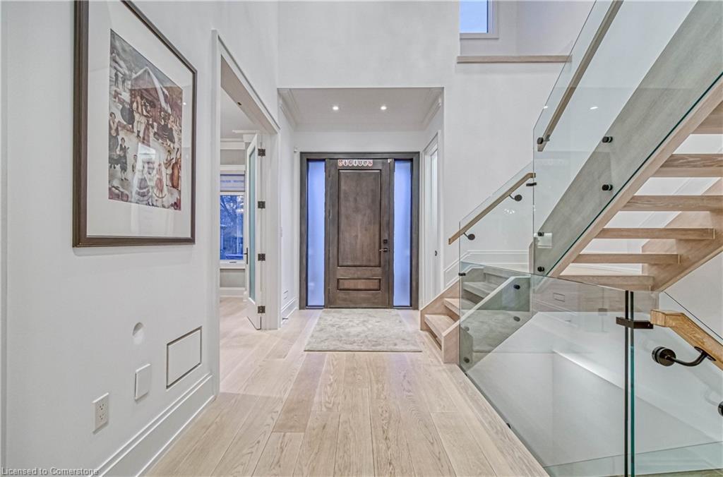 Property Photo: 1516 Pembroke Drive ON L6H 1V9