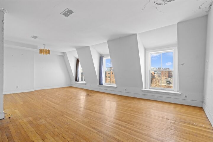 Property Photo:  42 W Newton St A25  MA 02118 