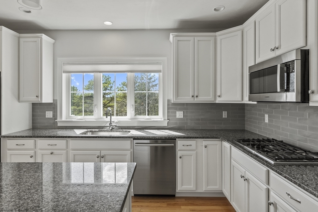 13 Muirfield 13  Plymouth MA 02360 photo