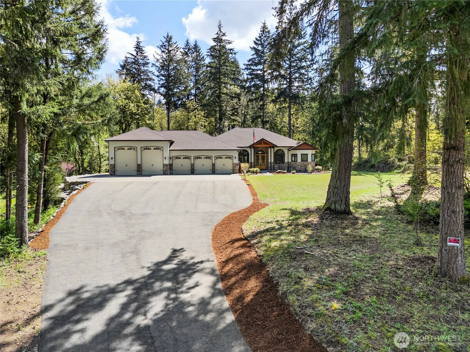 Property Photo: 6120 Lake St Clair SE WA 98513