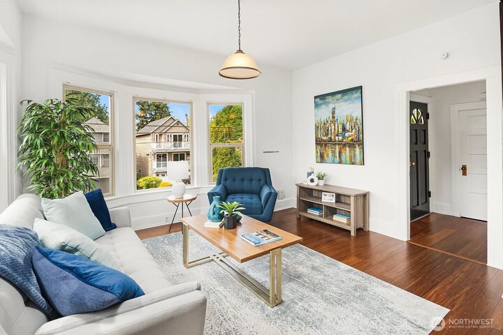 Property Photo: 8206 Bagley Avenue N WA 98103