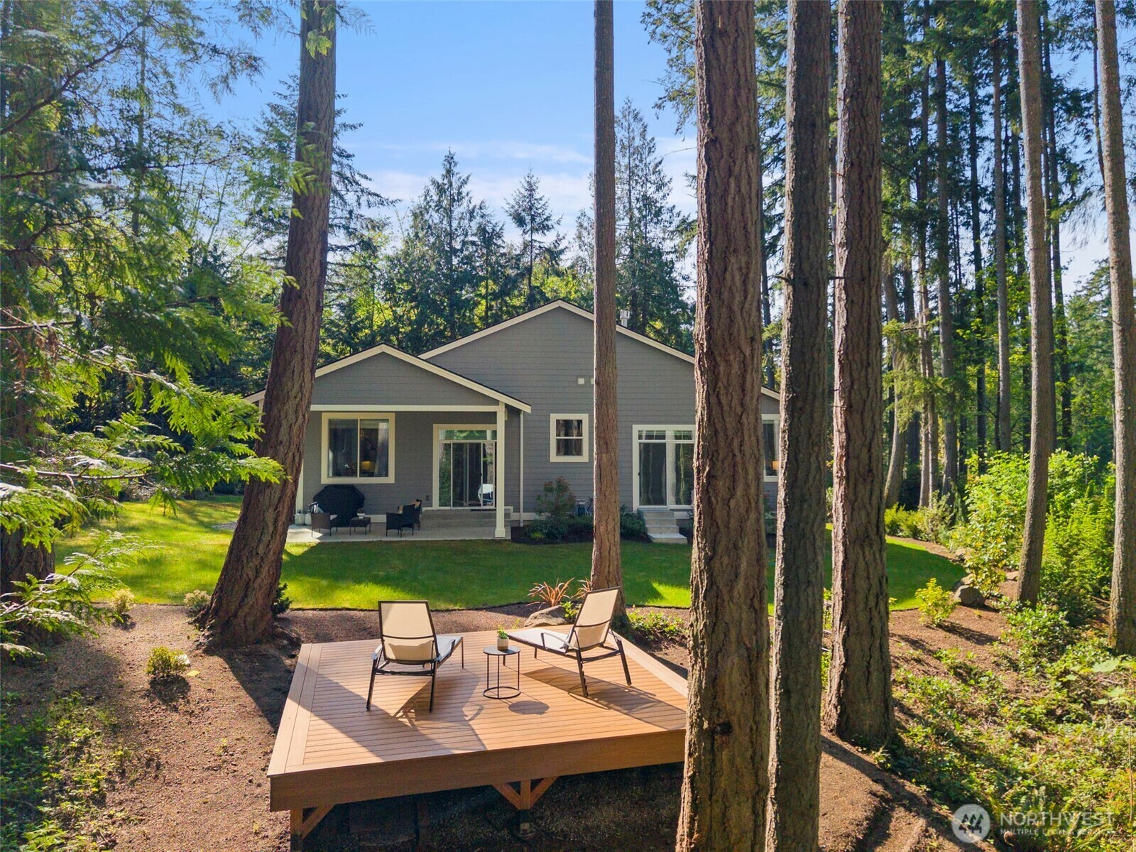 Property Photo: 13978 Hidden Heights Lane NE WA 98110