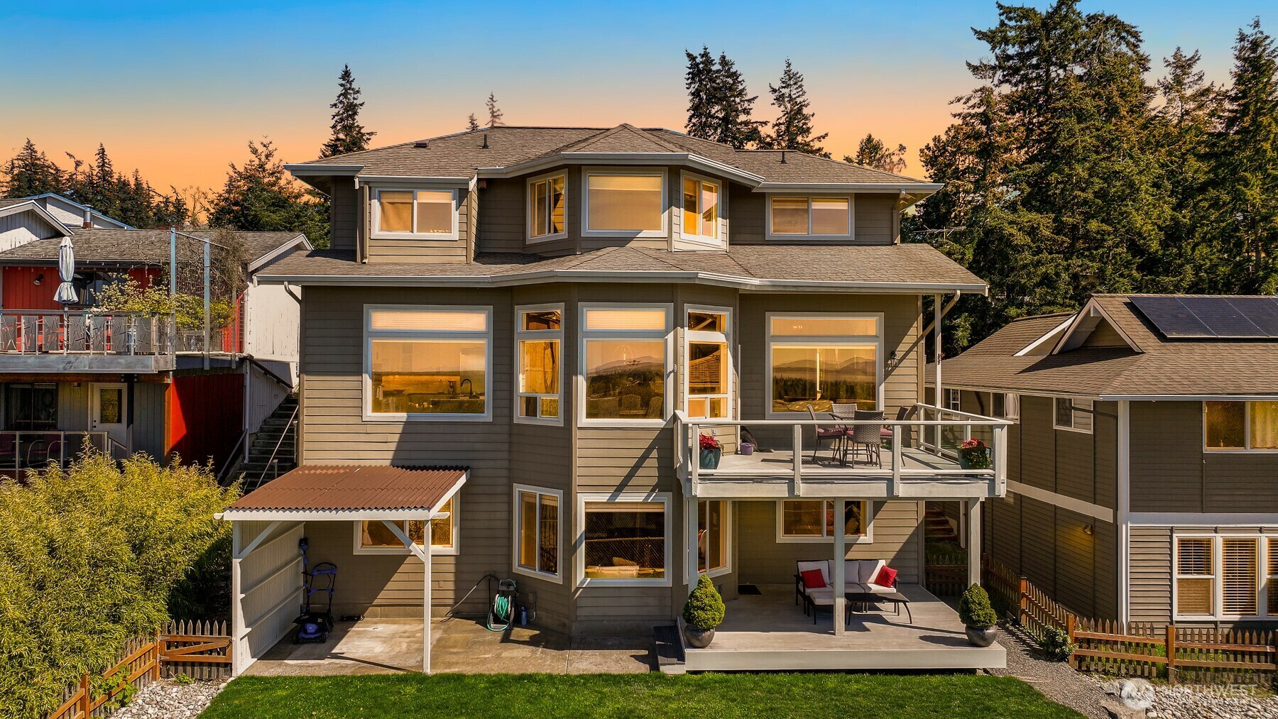 Property Photo: 3015 Alpine WA 98226