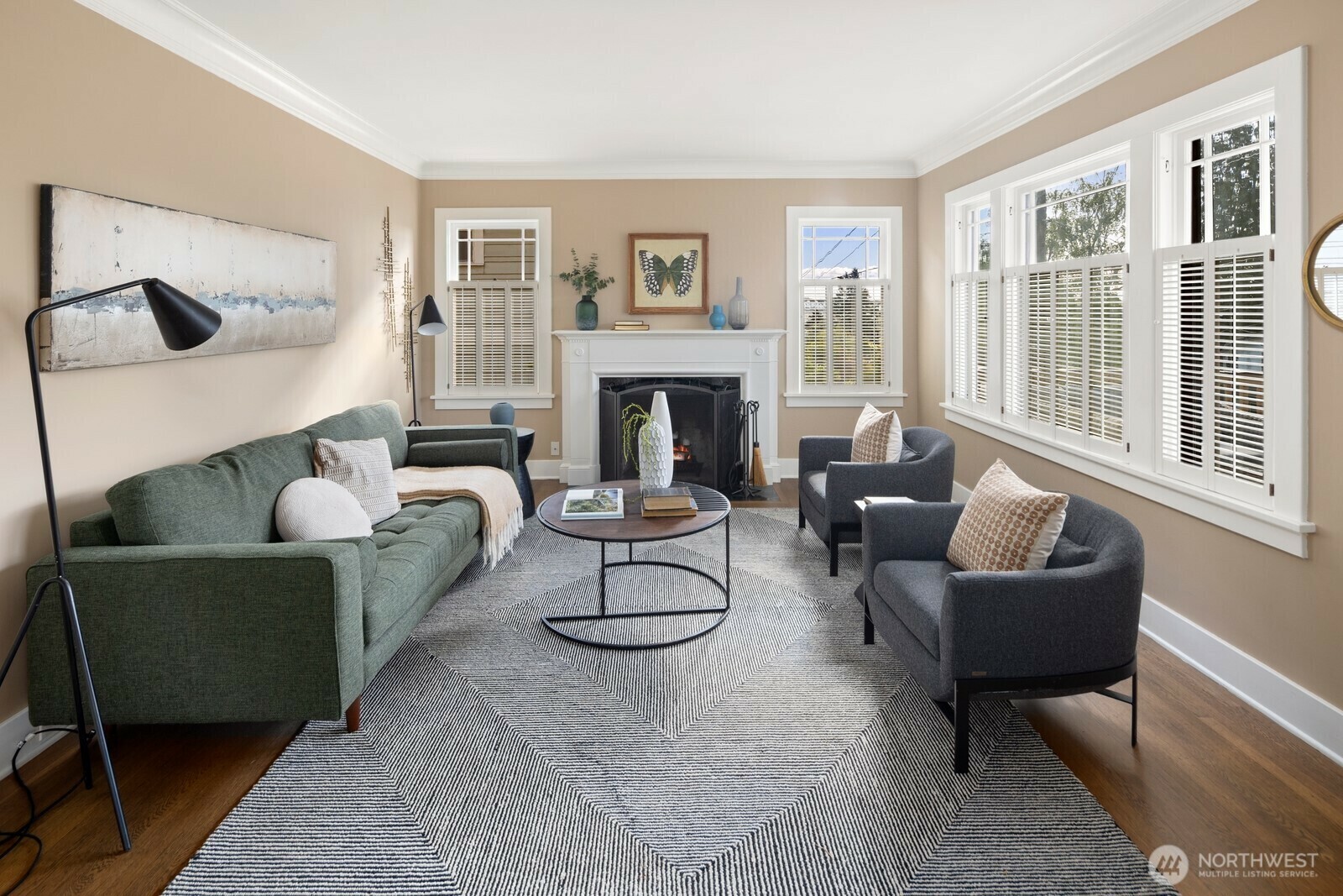 Property Photo: 2108 N 38th Street WA 98103