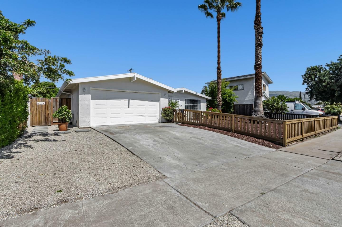 Property Photo: 1502 Mount Whitney Drive CA 95127