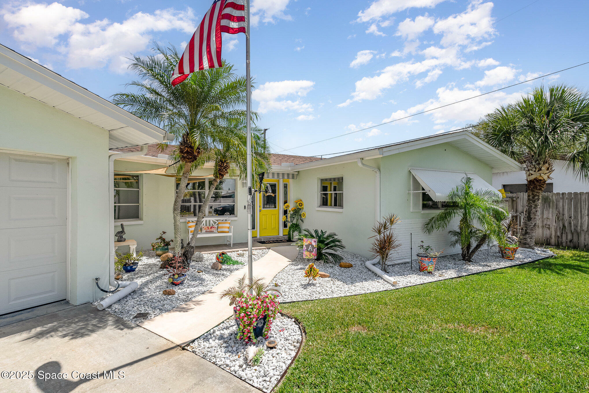 Property Photo: 510 Eleanor Street FL 32953