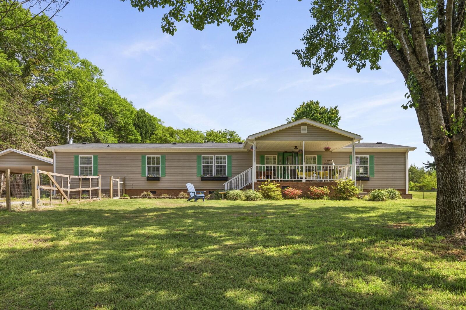 Property Photo: 2057 Allen Bridge Road SC 29644