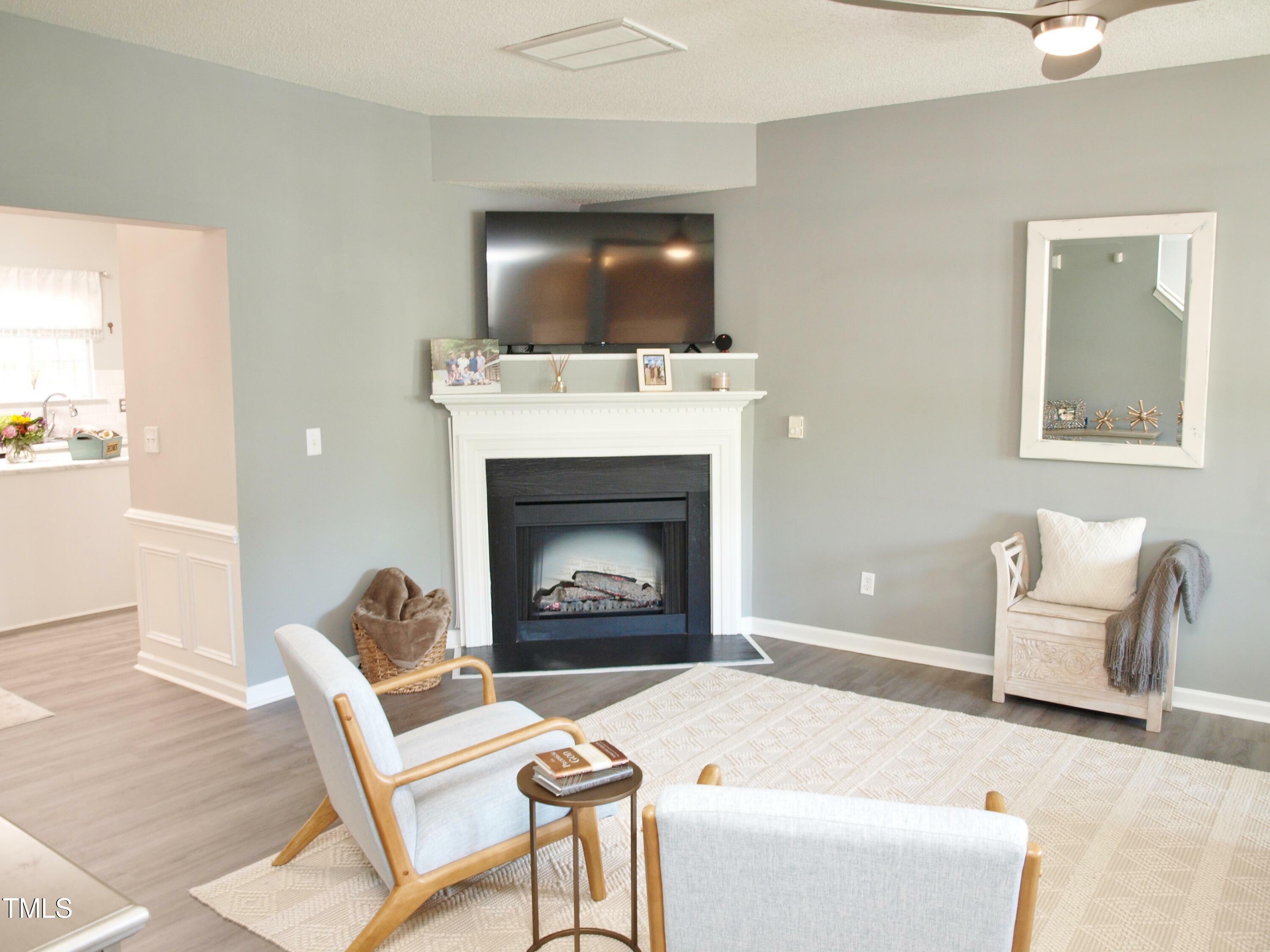 Property Photo: 10943 Pendragon Place NC 27614