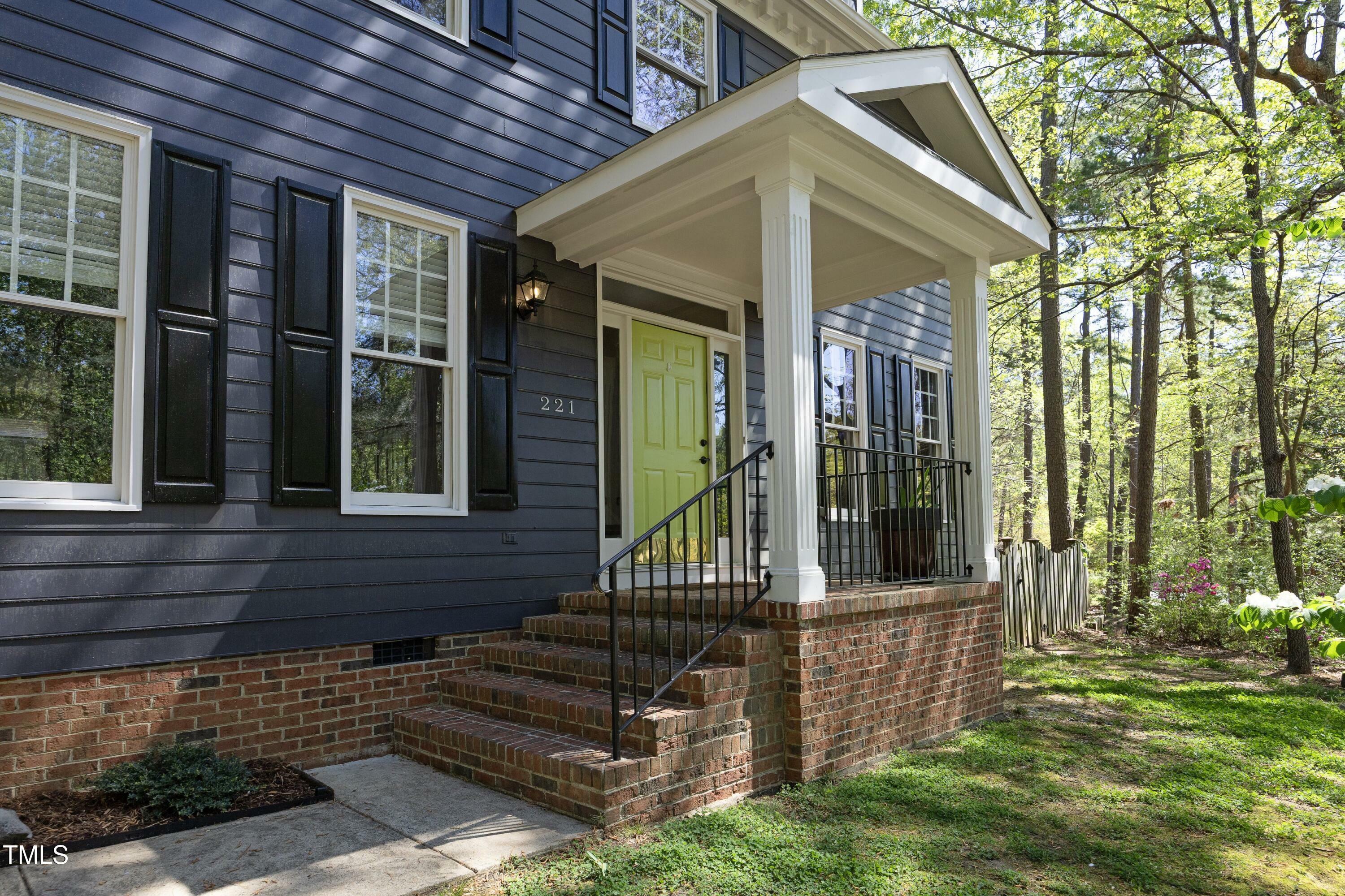 Property Photo: 221 Ironwoods Drive NC 27516