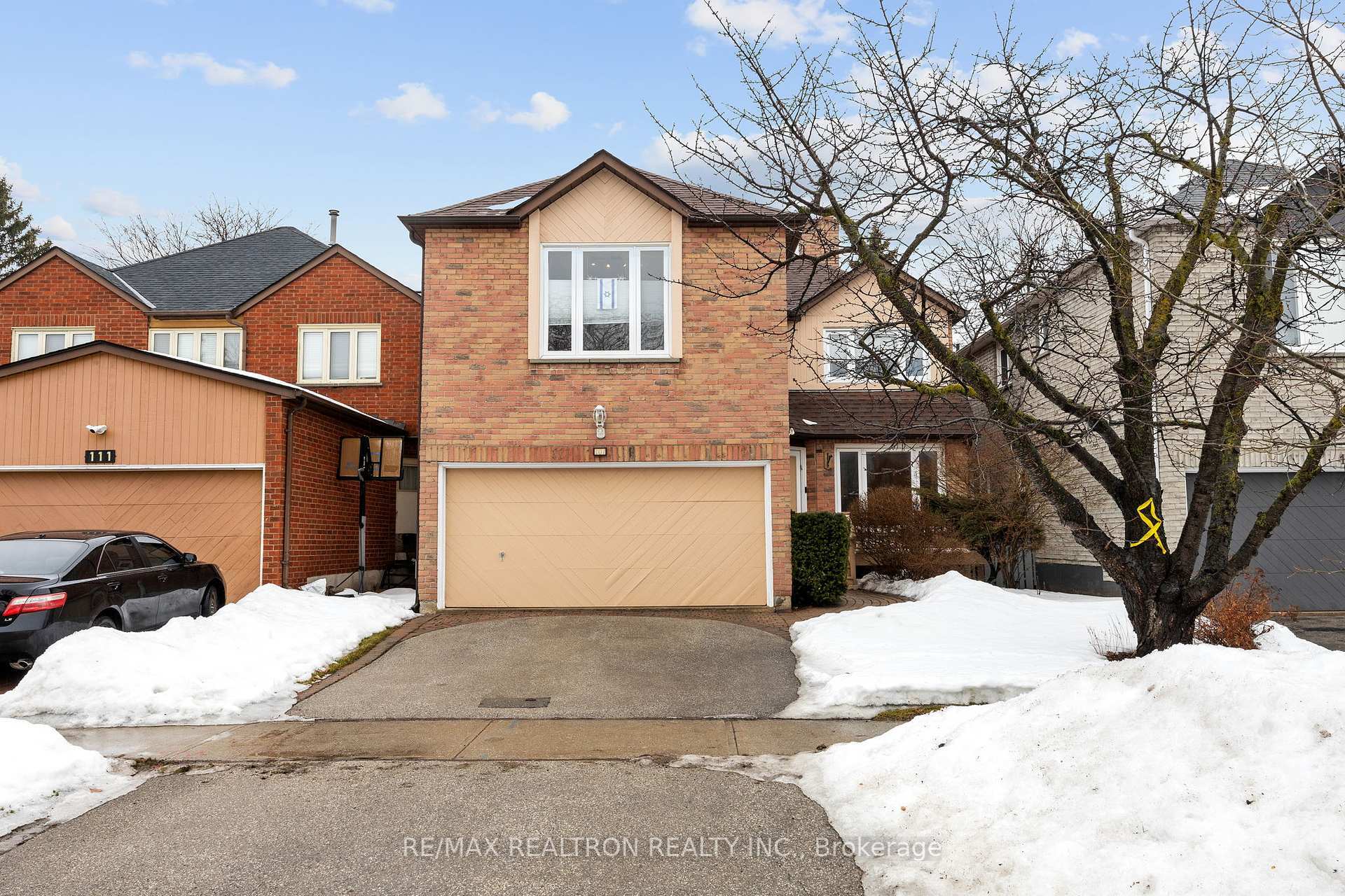 Photo de la propriété: 107 Ramblewood Lane ON L4J 6R2