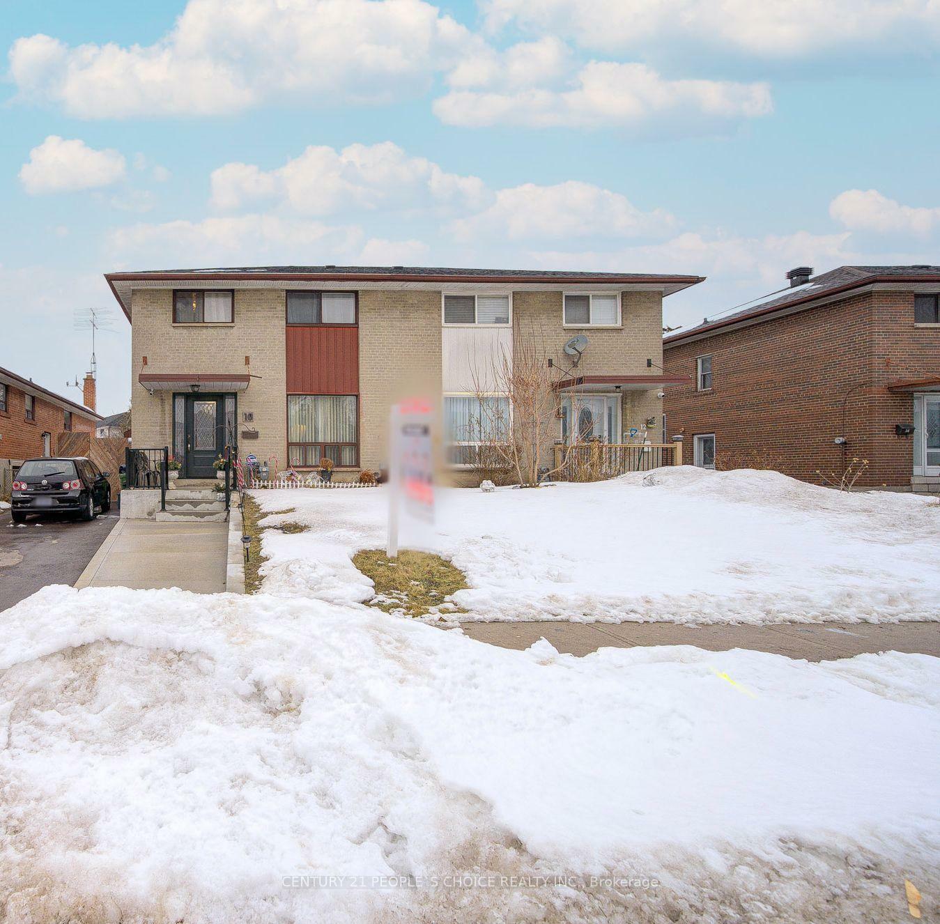 10 Lakeland Drive  Toronto ON M9V 1M9 photo