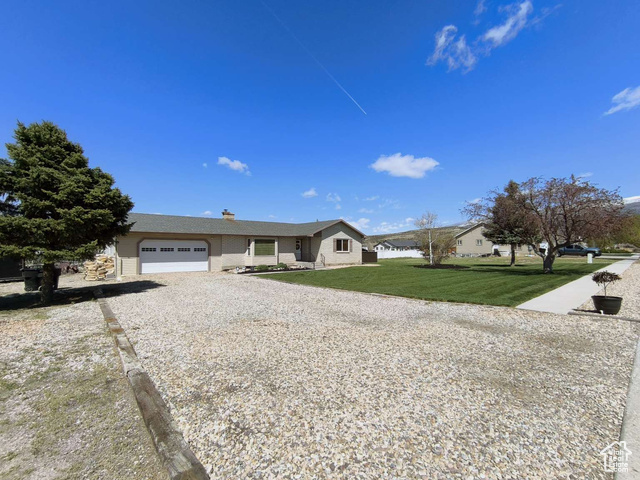 Property Photo: 410 E 500 N UT 84627
