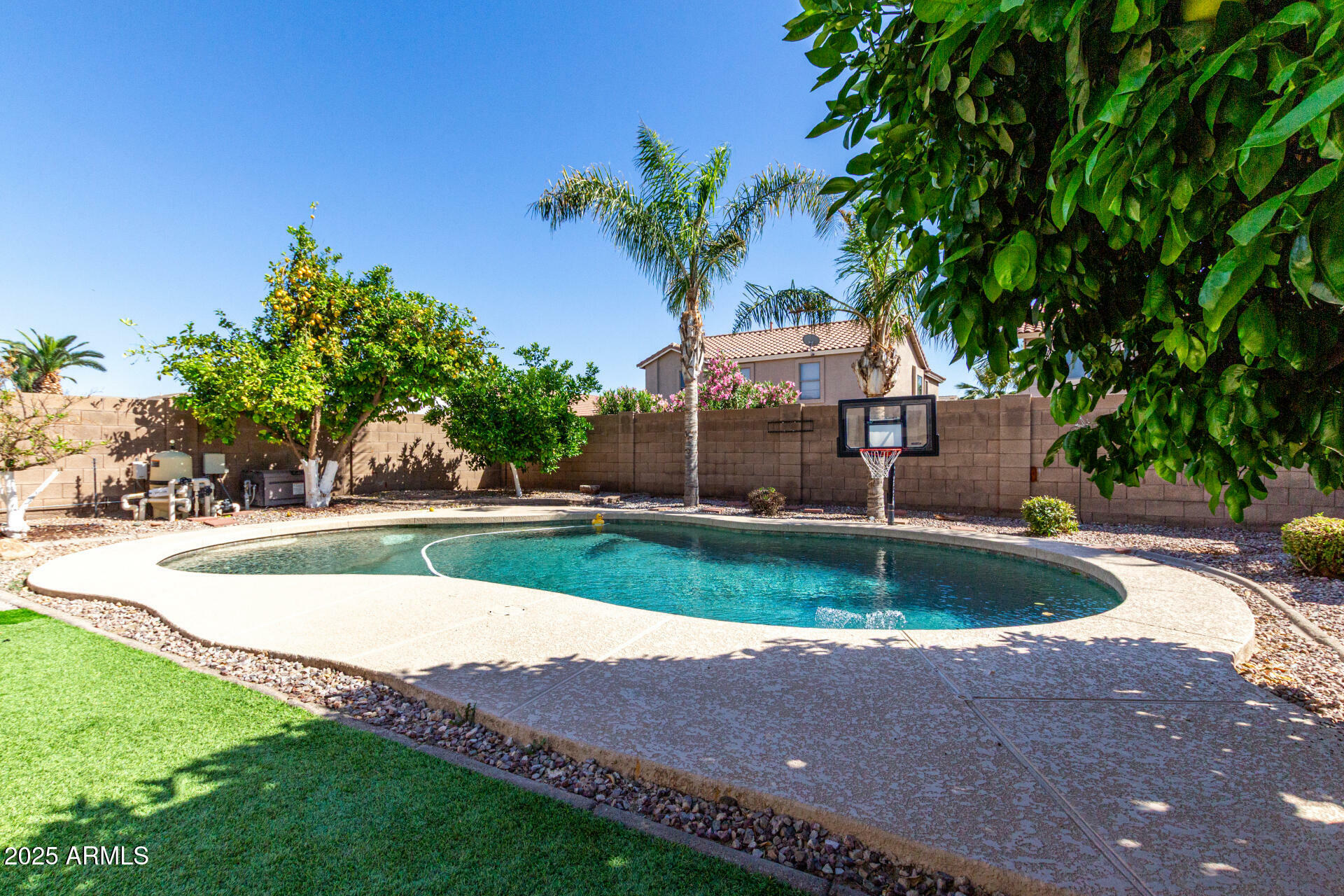 Property Photo:  11455 E Persimmon Avenue  AZ 85212 